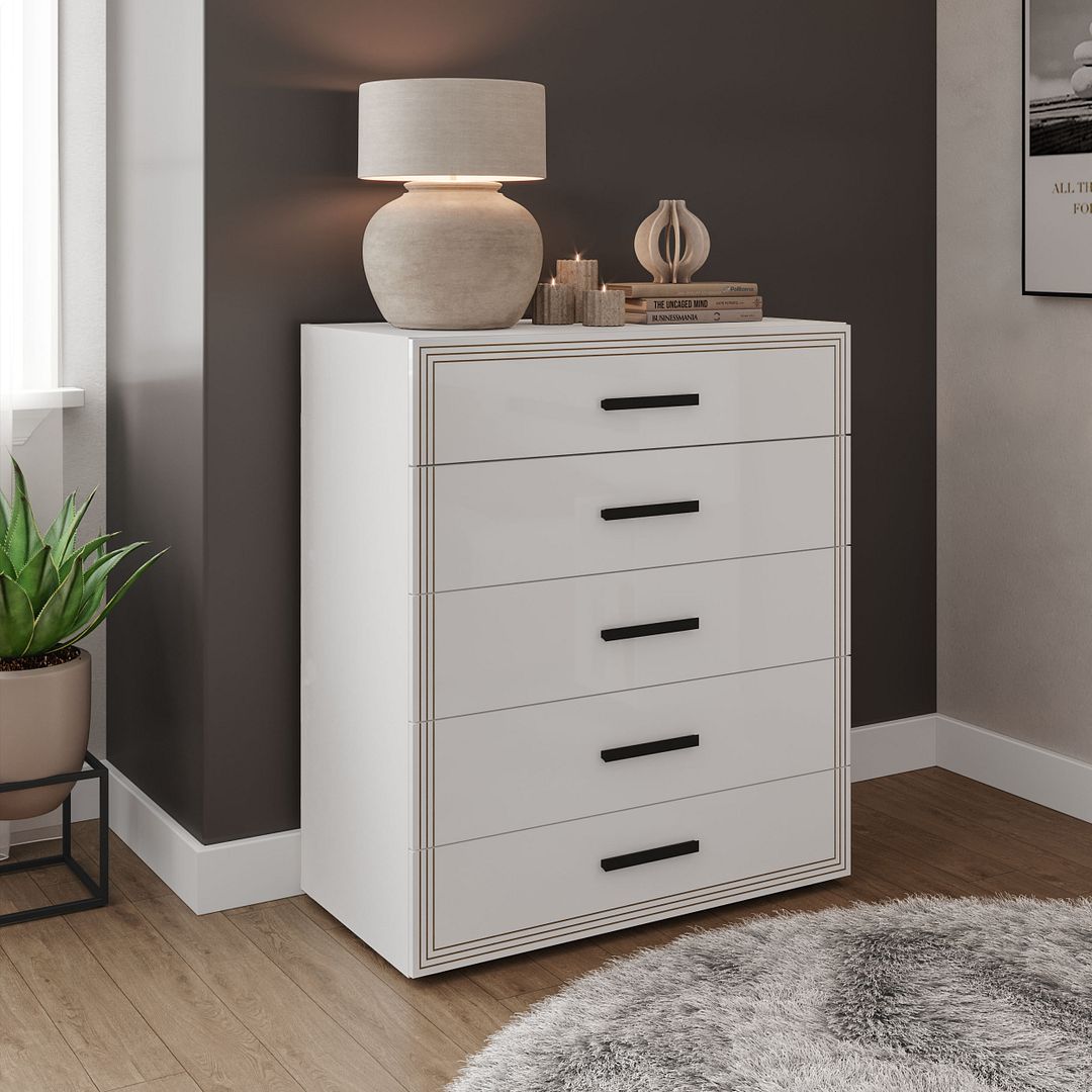 Cômoda 5 Gavetas 90cm Com Detalhes Usinados E Corrediça Telescópica Em Mdp/mdf Politorno